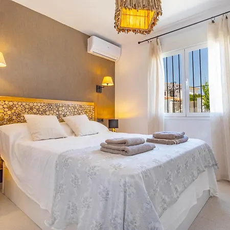 Ancla Blanca By Abahana * Calpe