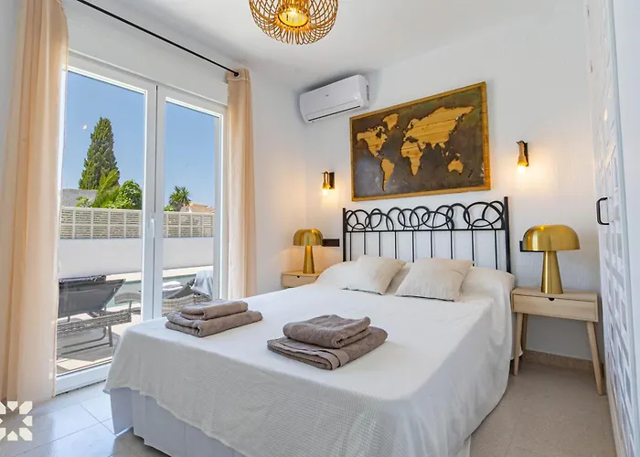 Ancla Blanca By Abahana